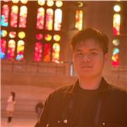 bonjours 
je suis un étudiant origine chinois mais peux parler français , actuellement poursuis un matster en France , je peux vous donner les cours personalisés chinois